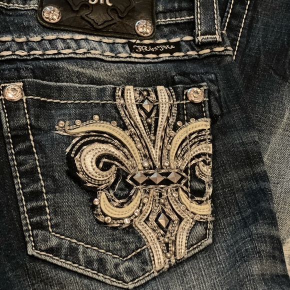 Miss me jeans. - Picture 1 of 3